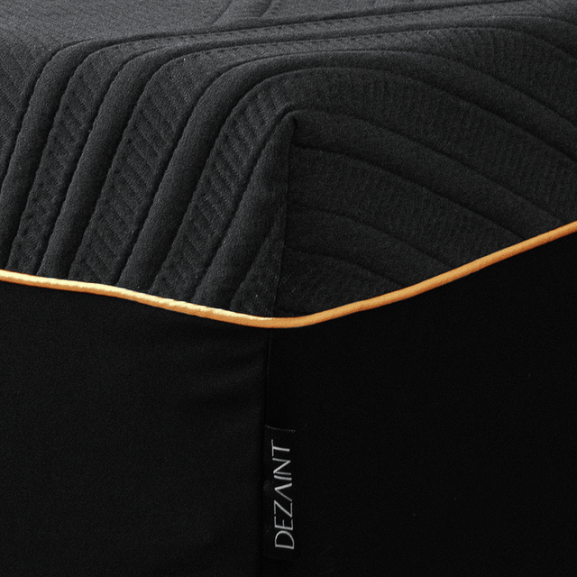 Medium Firm - Dezaint